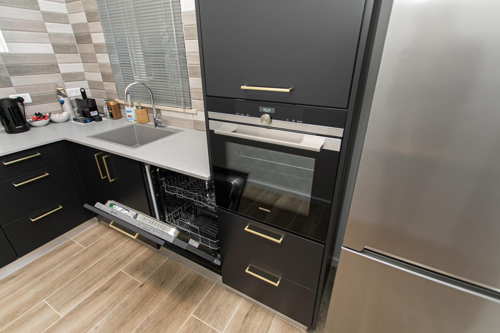 Carmel Boutique Apartments Haifa Rum bild