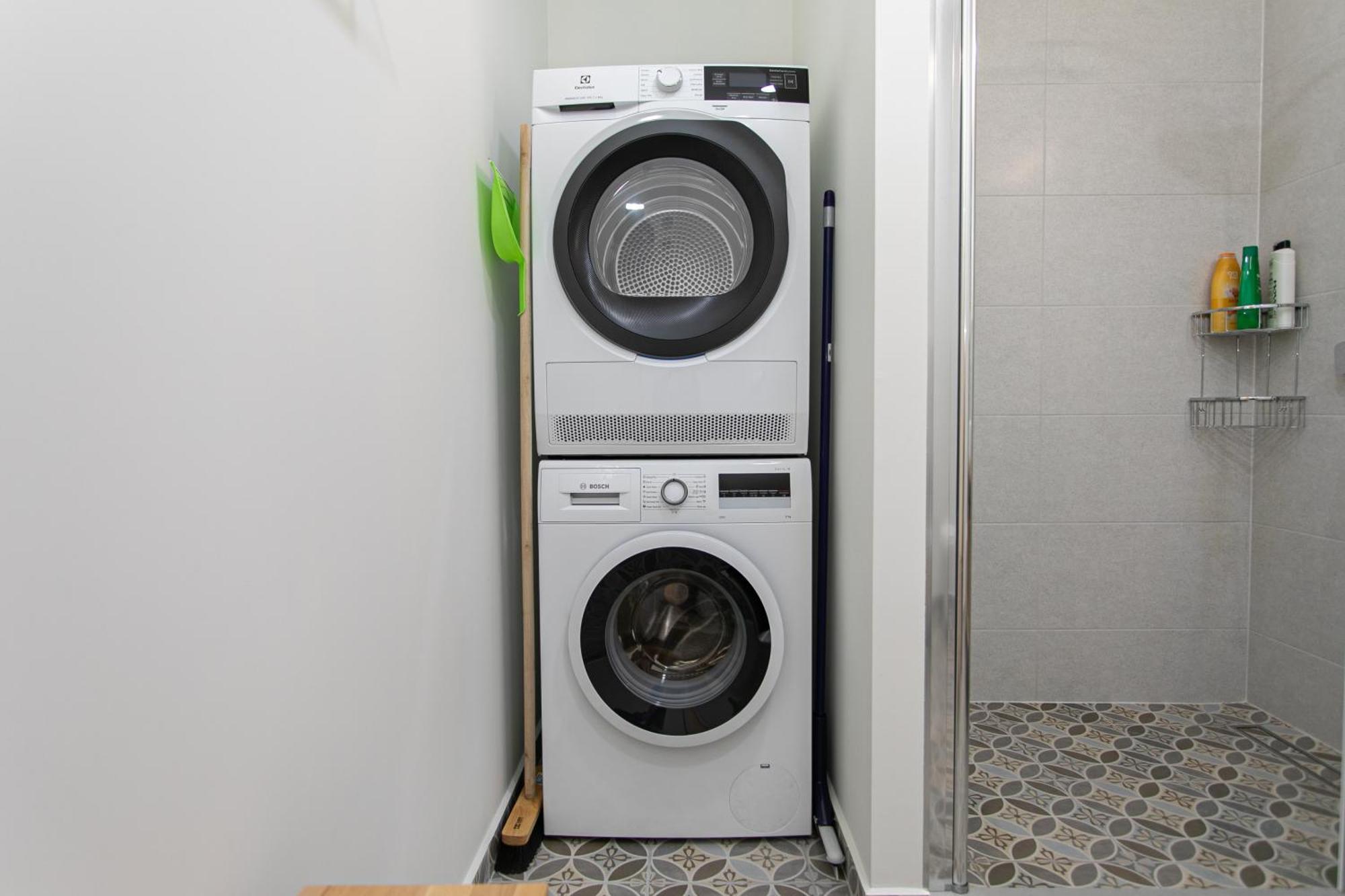 Carmel Boutique Apartments Haifa Rum bild