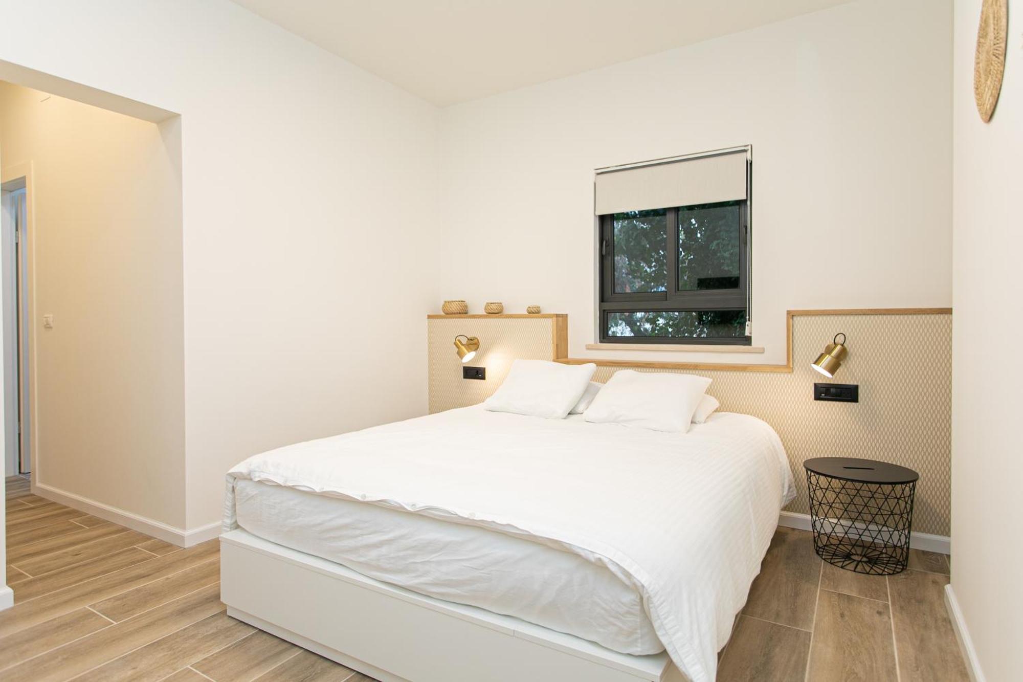 Carmel Boutique Apartments Haifa Rum bild
