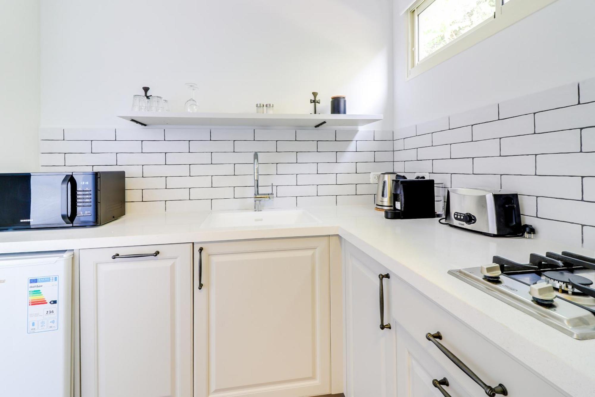 Carmel Boutique Apartments Haifa Rum bild